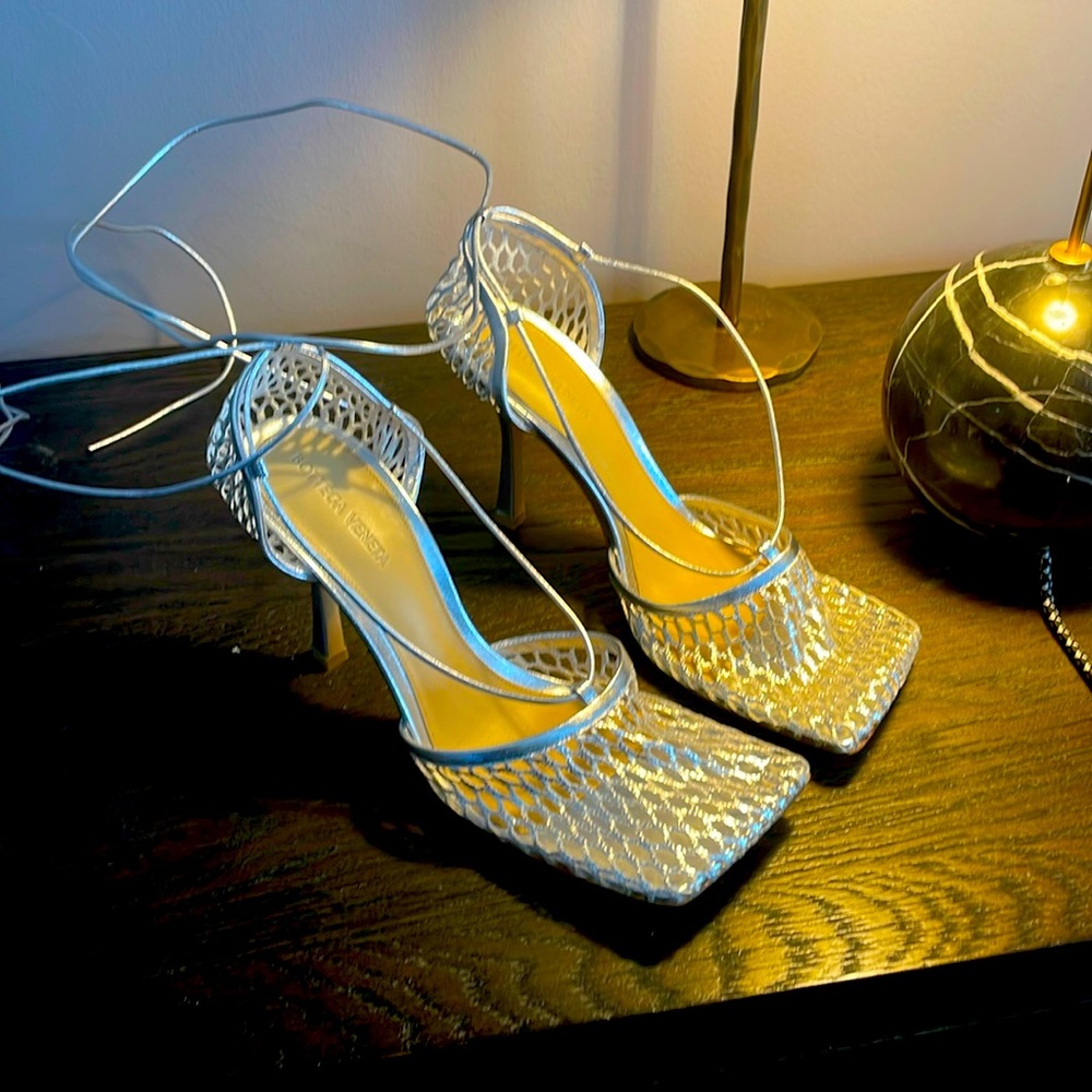 Bottega Veneta Stretch Lace Up Sandals Silver Size 41 (US 11). Never Worn